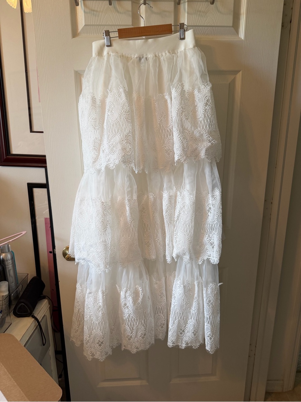 Aura Cream Satin Dress Label Detail